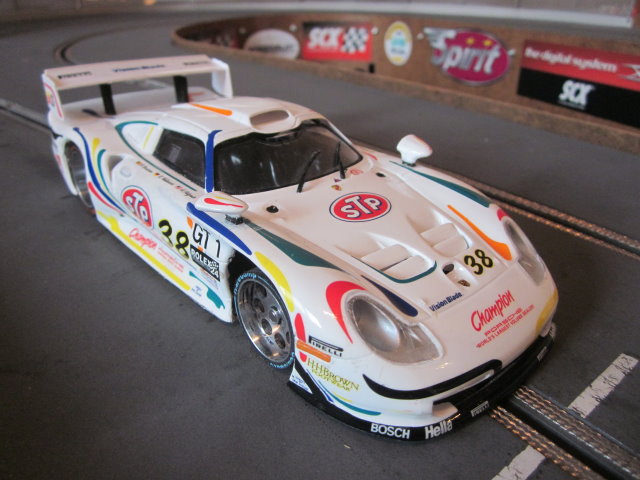 Porsche GT1 Evo STP